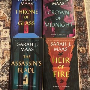 Throne of glass complete set